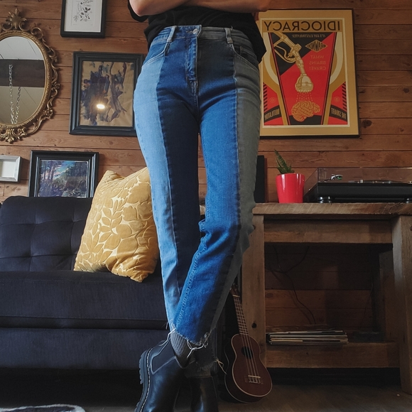 Super High Rise Split Tone / Patch Jeans - Picture 2 of 8